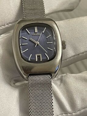 Vintage Seiko Automatic 21 Jewelry 2205-3030 31.5mm-23.5mm women Watch Blue